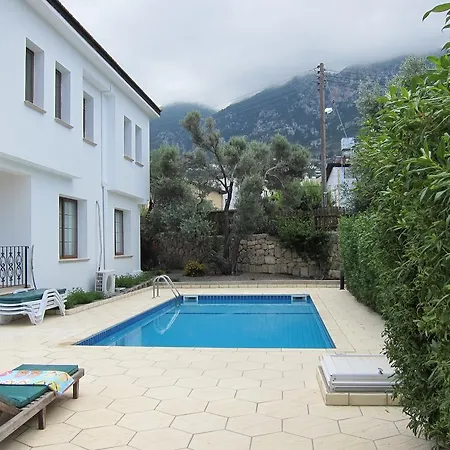 Villa Mulberry Lapithos (Northern Cyprus)